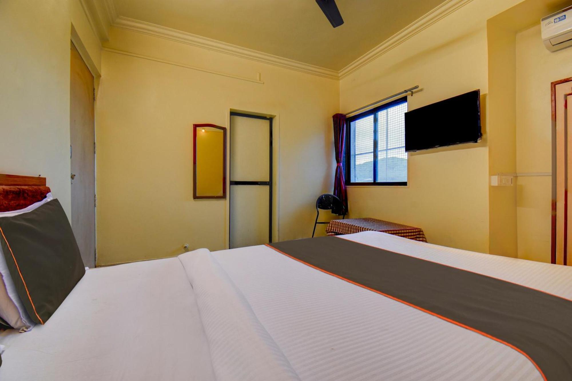 Collection O Madhuban Resort Gorhe Khurd Exterior photo