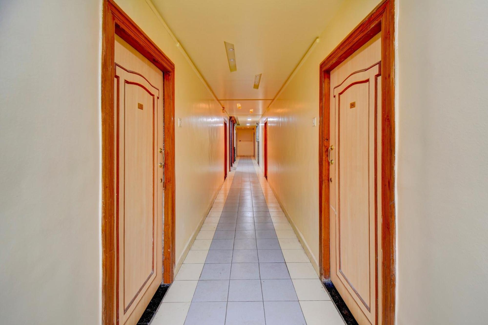Collection O Madhuban Resort Gorhe Khurd Exterior photo